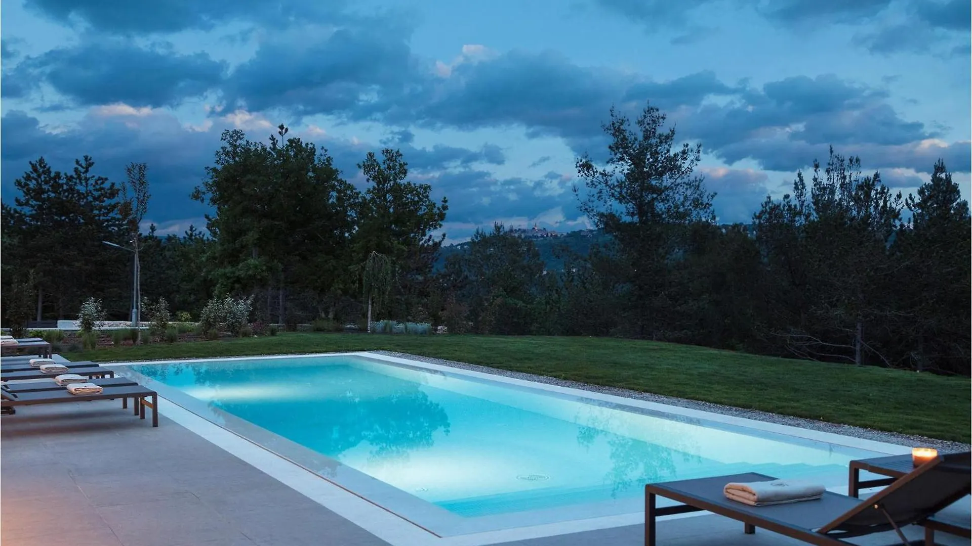 Villa Pine Tree Labin  Croatia